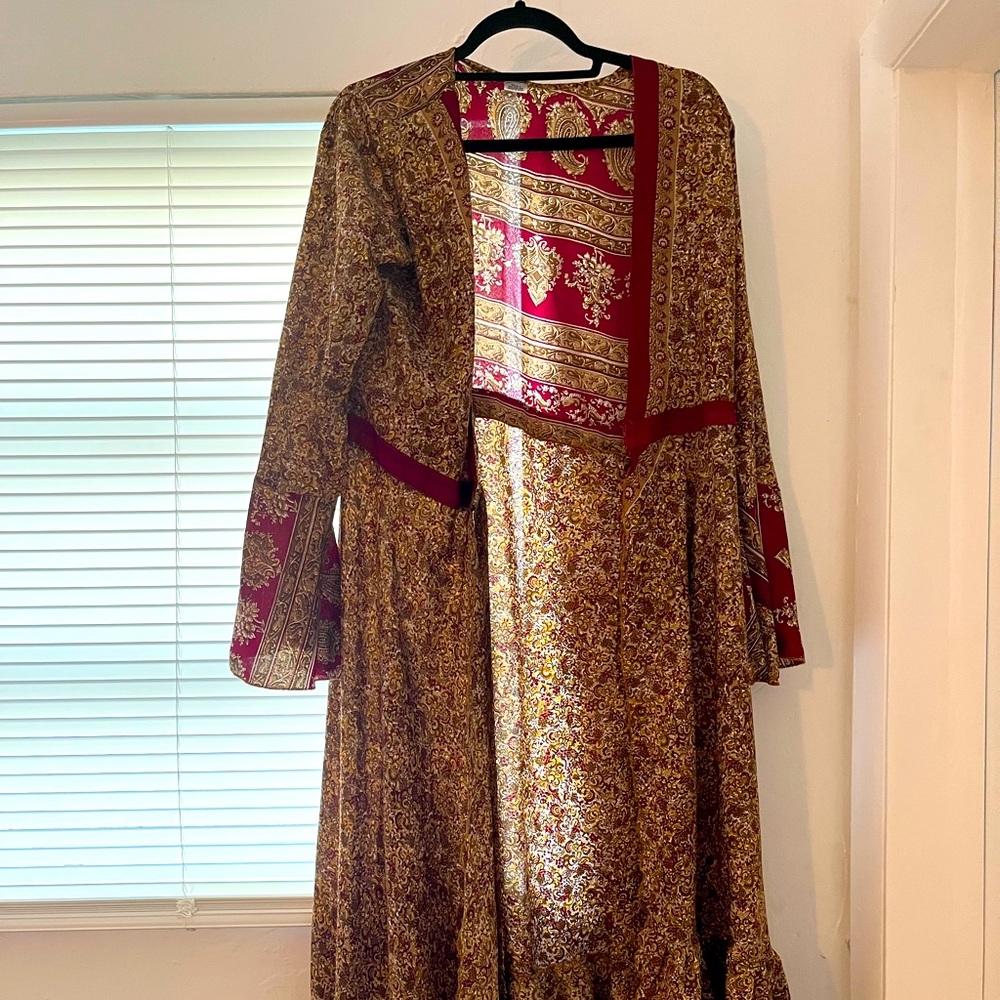 Long dress, long sleeve, various colors
